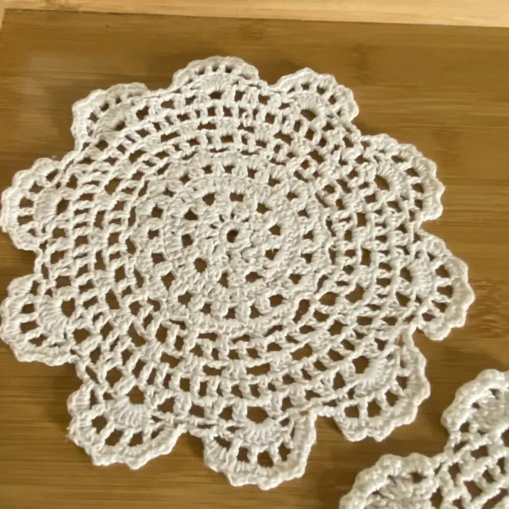 Vintage Handmade Crochet Doilies Set of 4 White Round Cotton Lace 7in